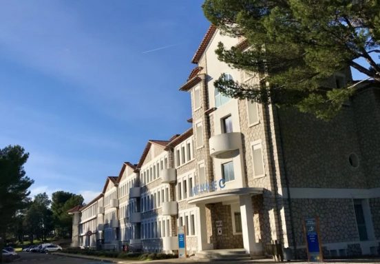 Aix-en-Provence: premier 5,000 m2 mixed-use commercial property at Technopôle de l'Arbois Aix-en-Provence: premier 5,000 m2 mixed-use commercial property at Technopôle de l'Arbois